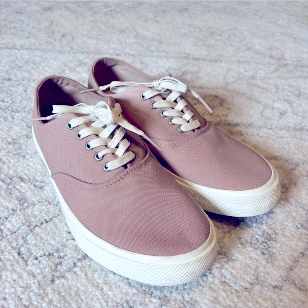 Sperry Women’s Low top Sneakers Shoes Womens 7.5 Rose Pink
